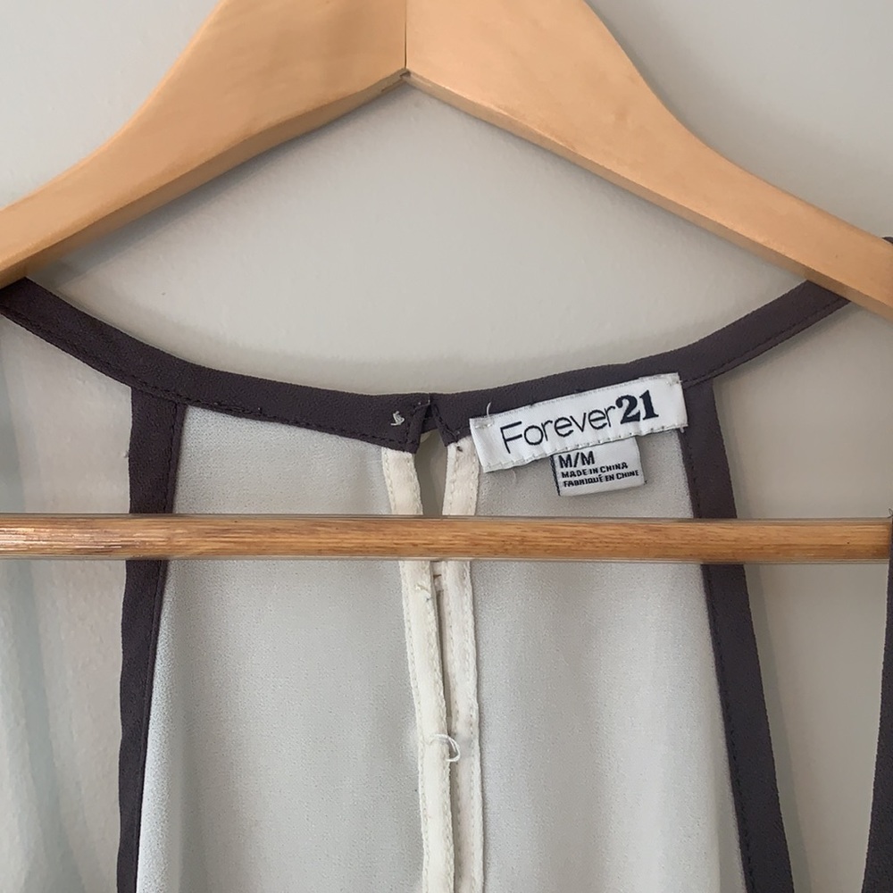 Color Block Floaty Tank - Picture 3 of 4